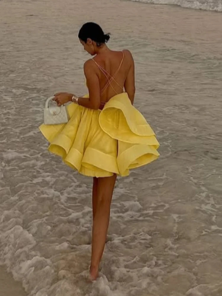 Sexy Backless Lace-up Loose Pleated Hem Mini Dress Women Sleeveless High Waist A-line Dresses 2025 Yellow Vocation Partywear 250305