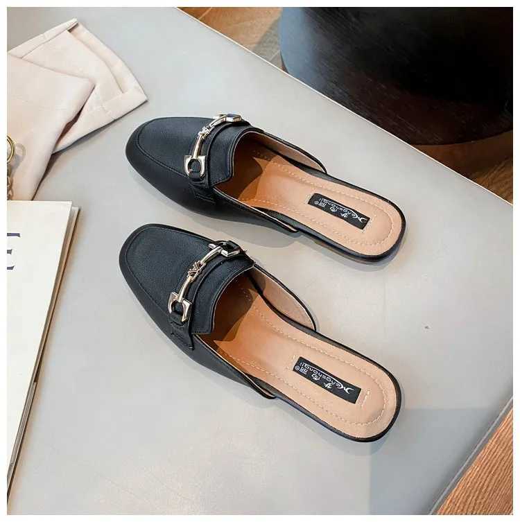 2024 Elegant Summer Wen Designer Round Toe Metal Lady Slippers Sweet Black Womens Beach Outside Shoes Big Size Y250306