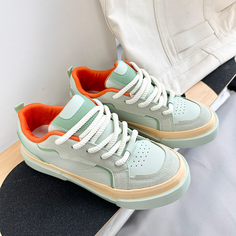Green men's shoes autumn 2025 new trend versatile couple's shoes men's sports board shoes casual trendy shoes