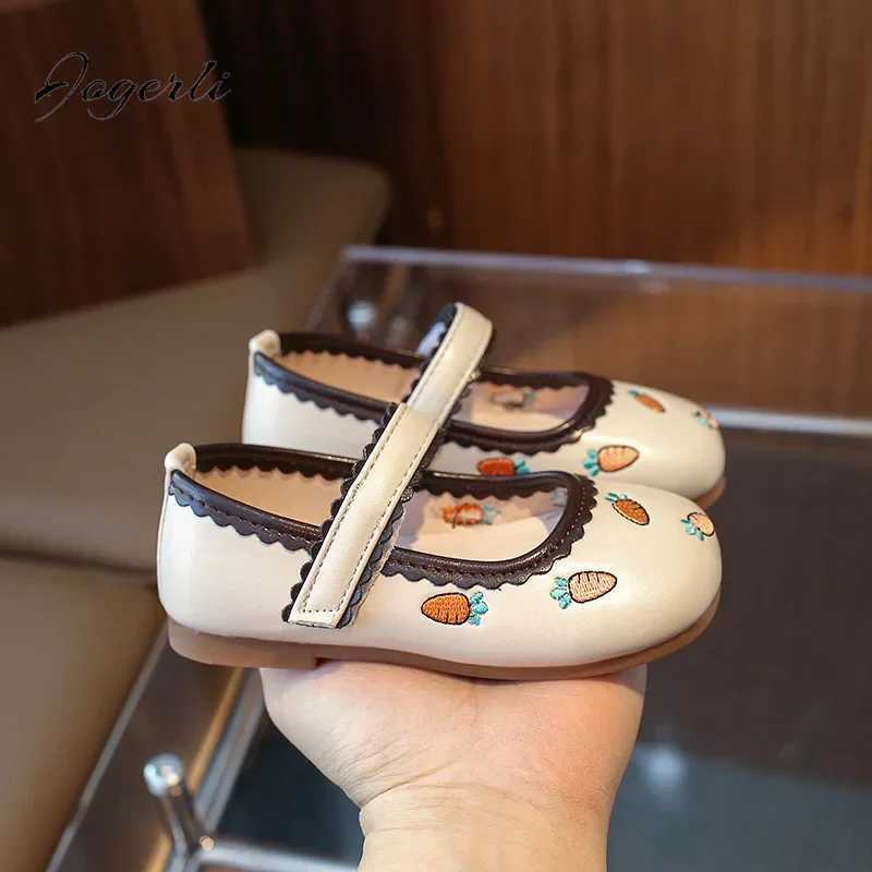 Childrens PU Leather Shoes Autumn Fashionable Girl New Cartoon Carrot Single Flats Student School Casual Mary Janes Size 21-35T250306