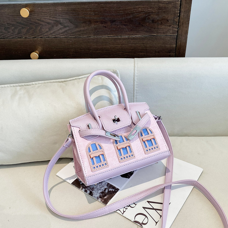 Free shipping House-shaped for Women Fashionable and Versatile High Grade hot Shoulder Bag casual Crossbody bag super fire ootd 2025 new summer hot it