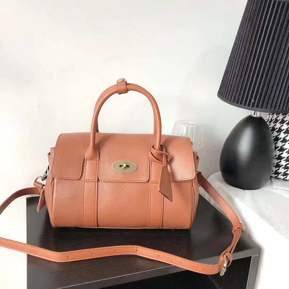Design Women Satchel Shoulder Handbag Genuine Leather Female Messenger Top Handle Business Lady Small Portfolio Bag