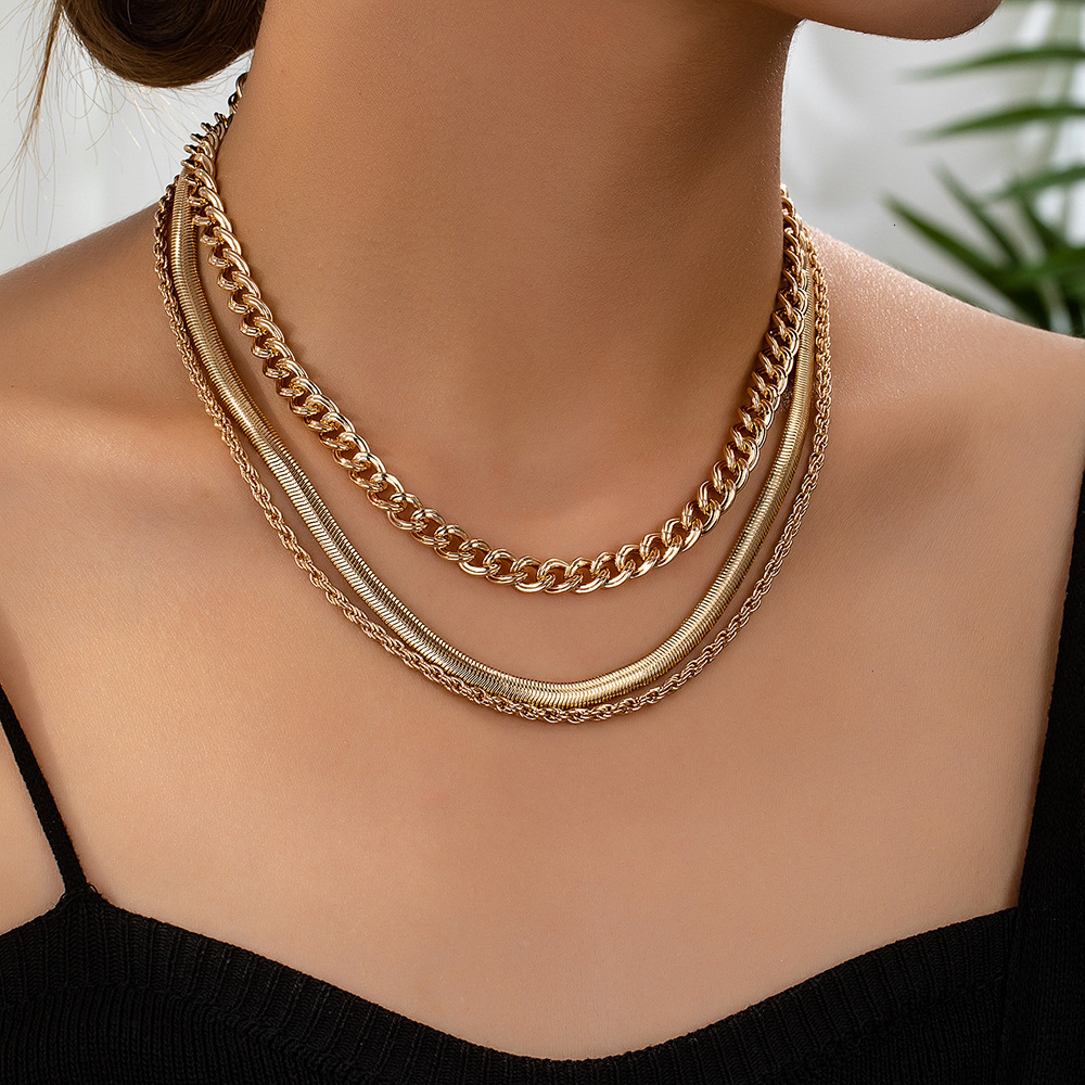 Boho Style Fold Wear Snake Bone Chain Women Fashion Trend Metal Necklace Jewelry
