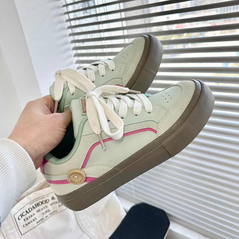2025 designer Live streaming hot mint green men's casual board shoes, unisex couple shoes, spring new leather men's shoes