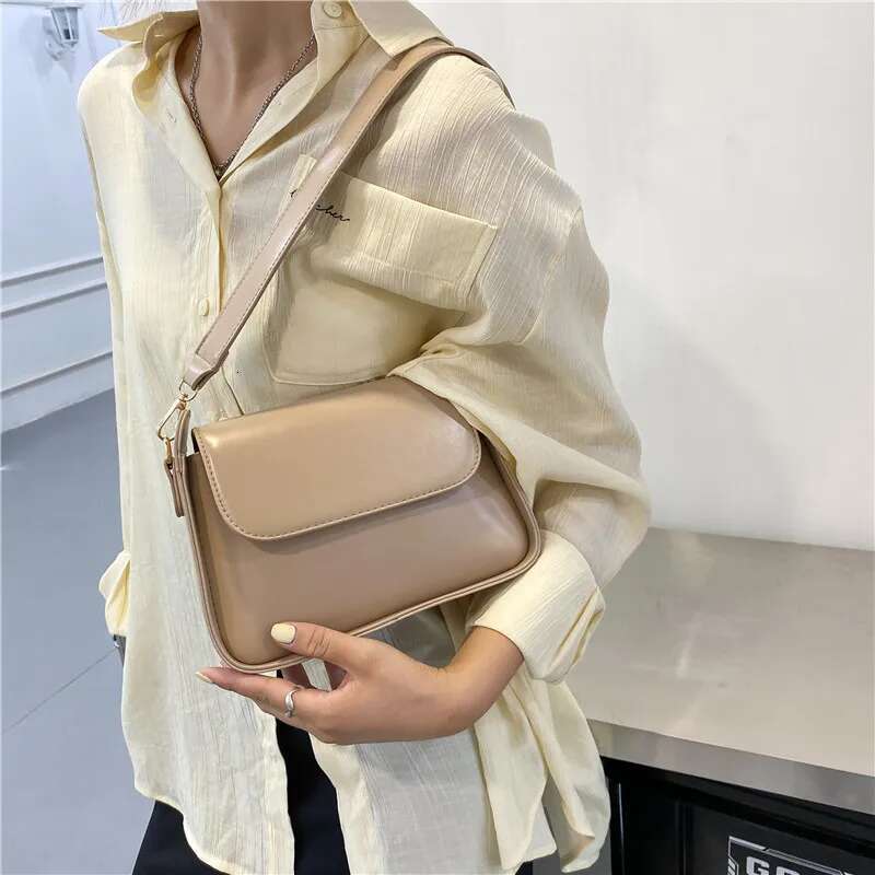 2025 Trendy Fashion Flap Shoulder Bag For Women PU Leather Underarm Bags Designer Solid Color Armpit Handbag and Purse Girls Totes