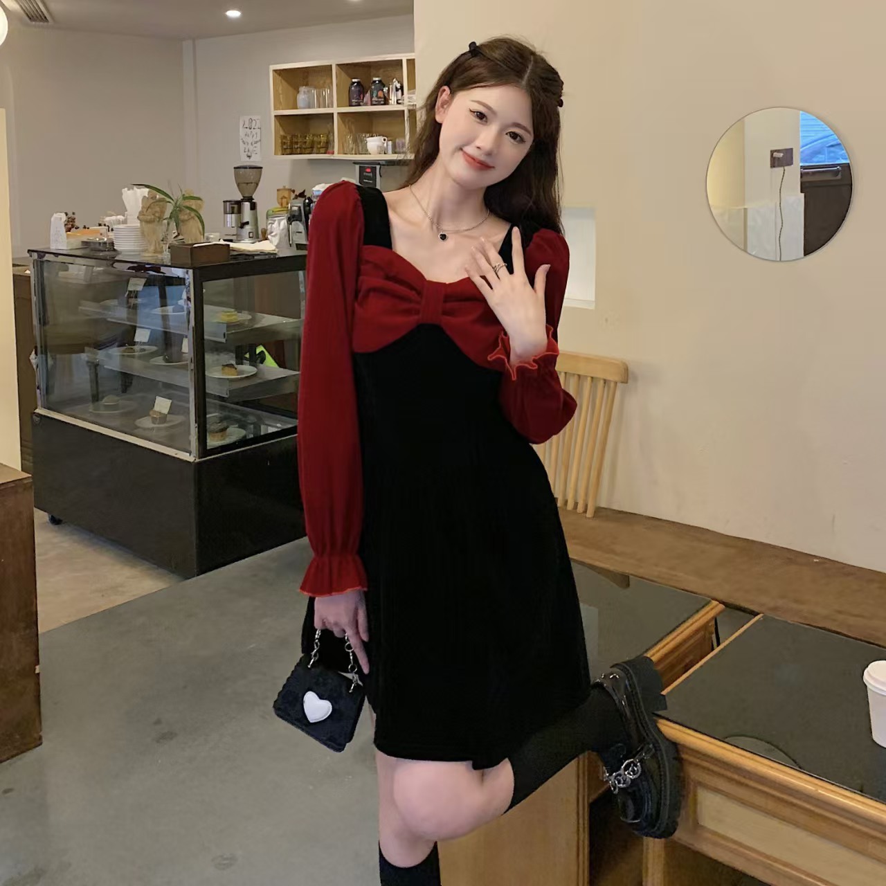 D4500 Spring Korean version of the popular long-sleeved princess loose large-size dress Thirteen Lines women's clothing