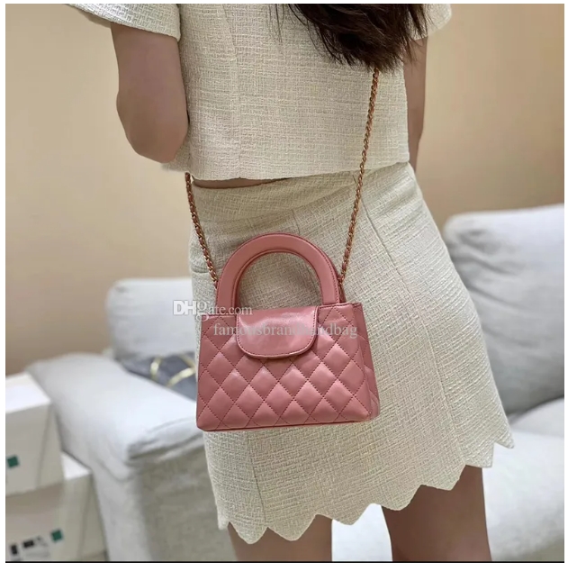 Shoulder Bags Top Designer Mini Nano 16cm Bag Women Leather Denim Crossbody Luxury Brand Embossed Tote Purse Brown Flower Handbag 20cm