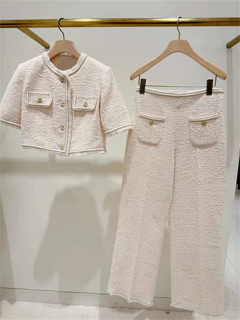 2025 Early Spring Women's French Tweed Set Gold Button O-Neck Sleeve Short Jacket Top Or High Waist Loose Straight Pants