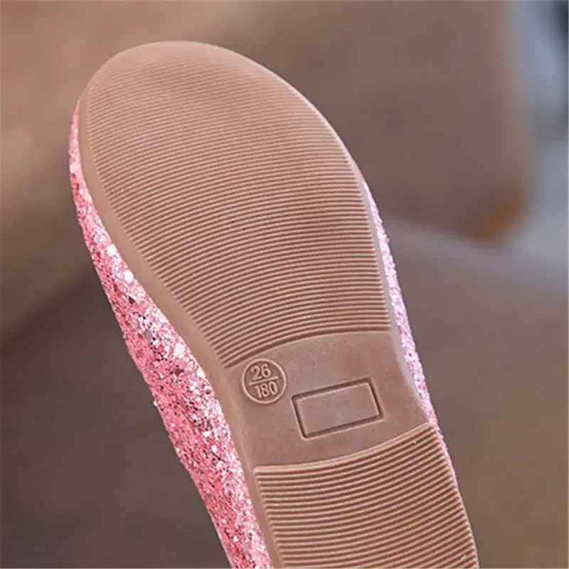 Girls Princess Shoes Spring Autumn Baby Soft Sole Dance Ballet Flats Three Color Kids Pink Bling Cute School Student FootwearT250306