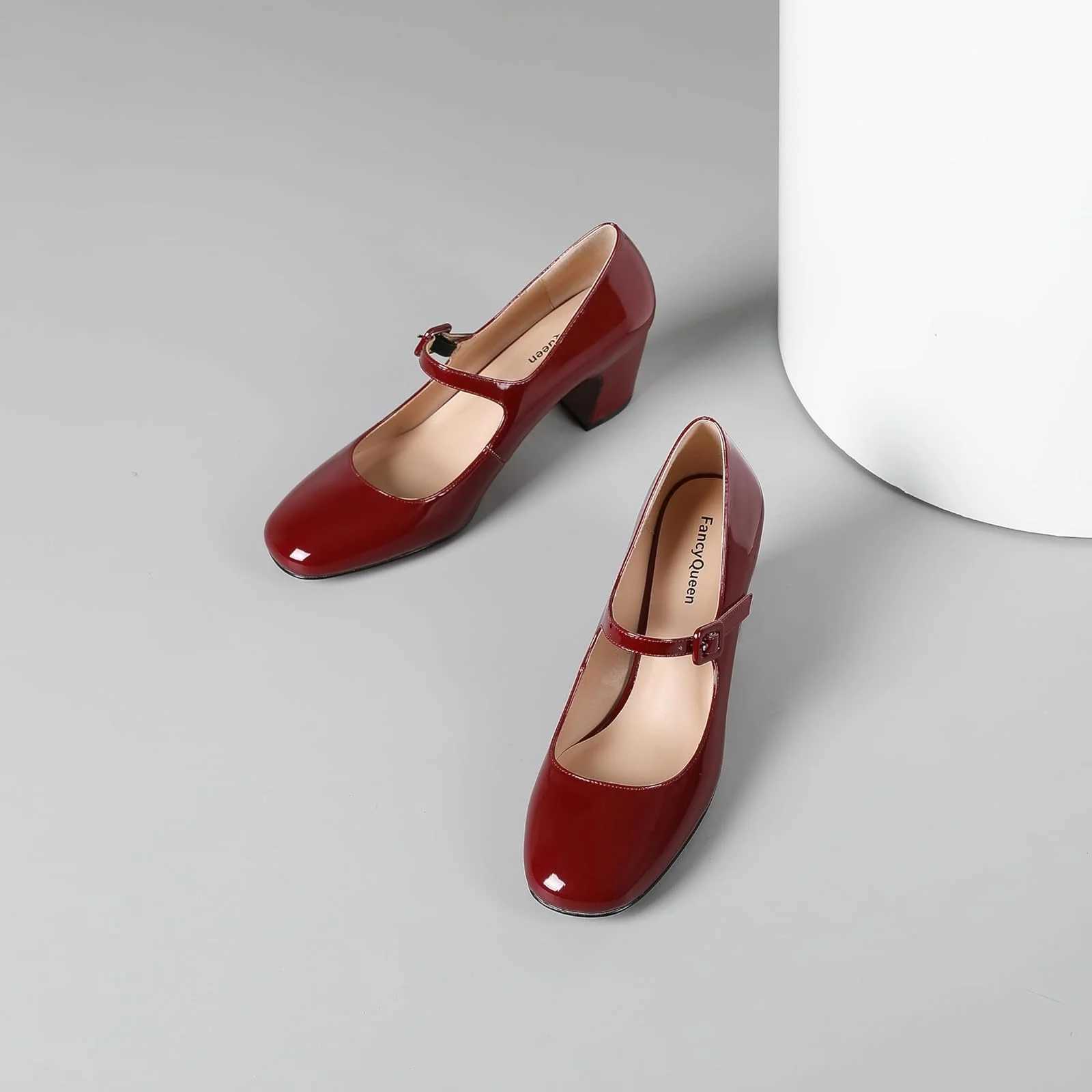 Wens Mary Jane h round toe chunky heel. Comfortable reliable and elegant for ryday beauty. Y250306