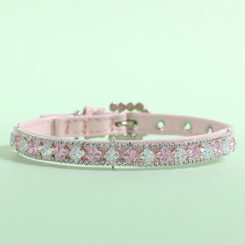 High Quality Designer Dog Collar Luxury Rhinestone Wholesale Spring Summer All Season Dog Apparel Dog Supplies