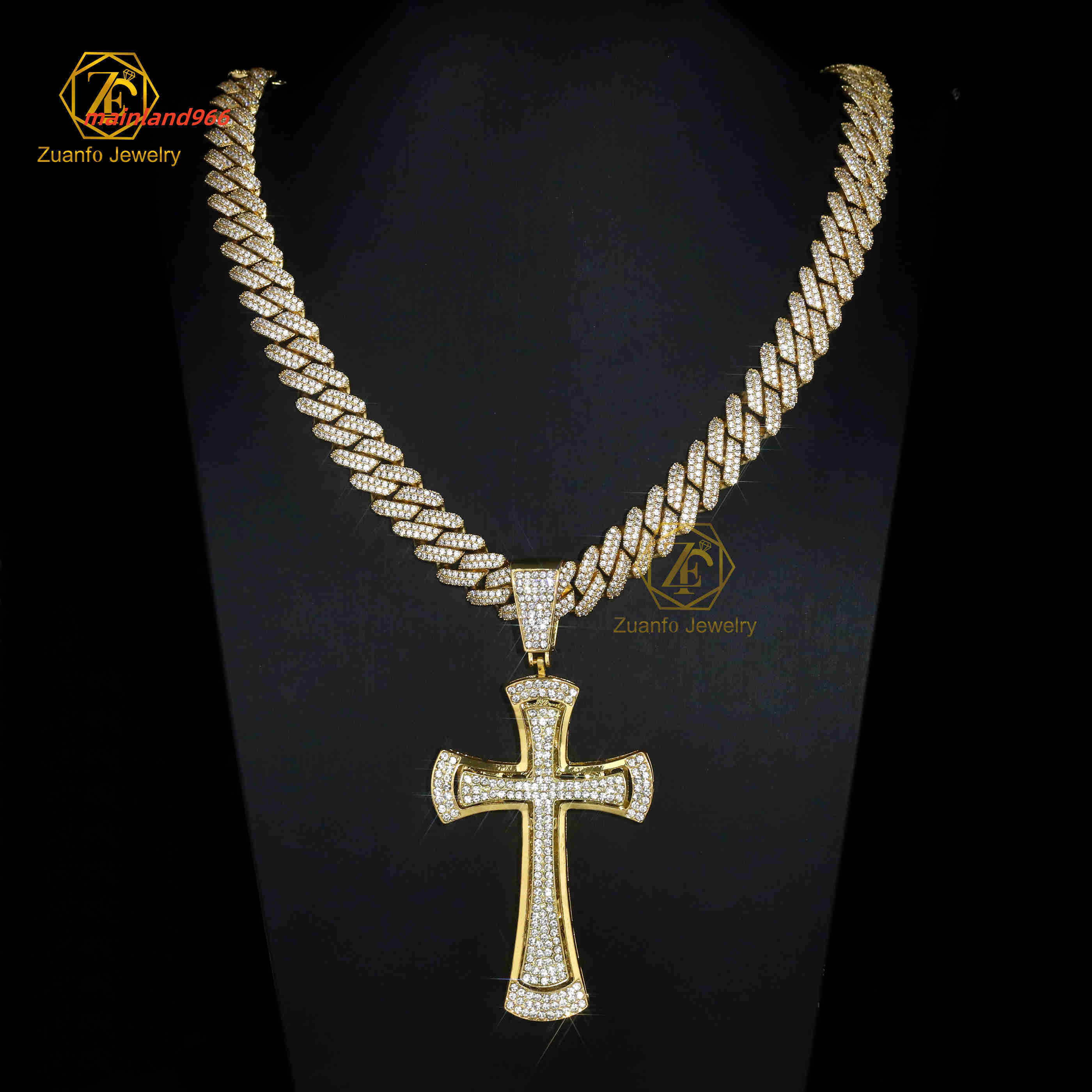 High Quality Wholesale Meele Moissanite Necklace Chain HipHop Pendant Moissanite Classic Crucifix Moissanite Cross Pendant