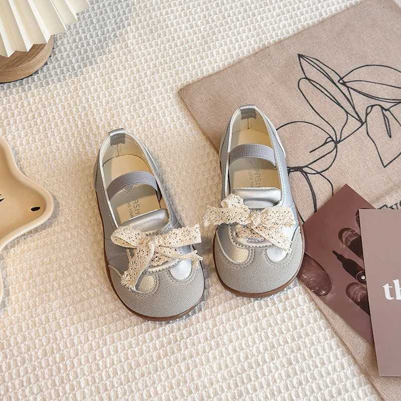 Spring Autumn Lace Bow Kids Flats Shoes PU Shallow Sport Fashion Shoes For Girls Elastic Band Soft Bottom Children Ballet FlatsT250306