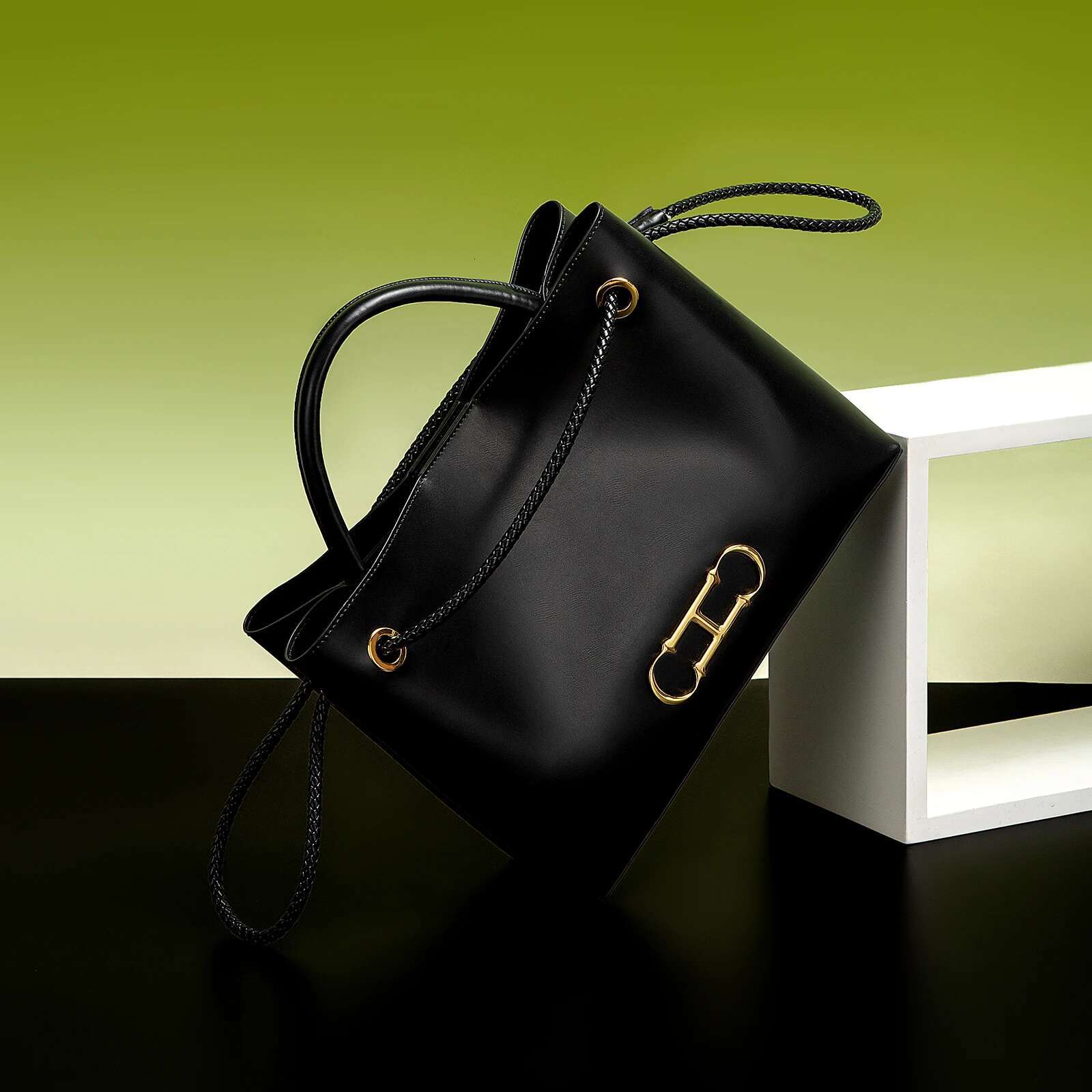 CHCH Tote 2025 New Black Business Women's Dual Purpose Shoulder Bag