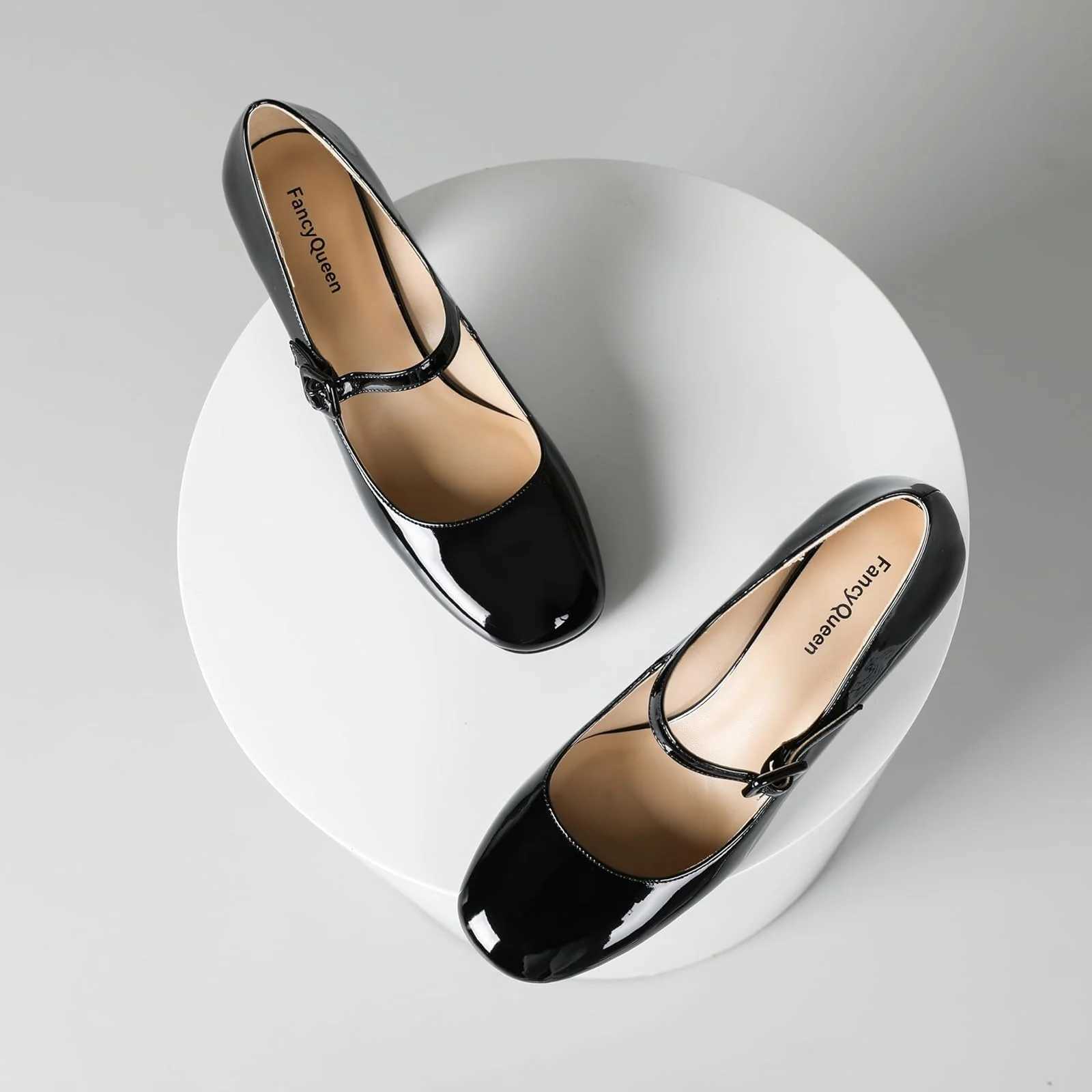 Wens Mary Jane h round toe chunky heel. Comfortable reliable and elegant for ryday beauty. Y250306