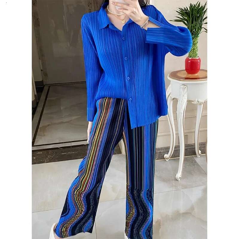 GGHK Pleated Women Casual Straight Leg Striped Printed Design Loose Stretch Fashion Hundred Female Pants 2025 Spring New