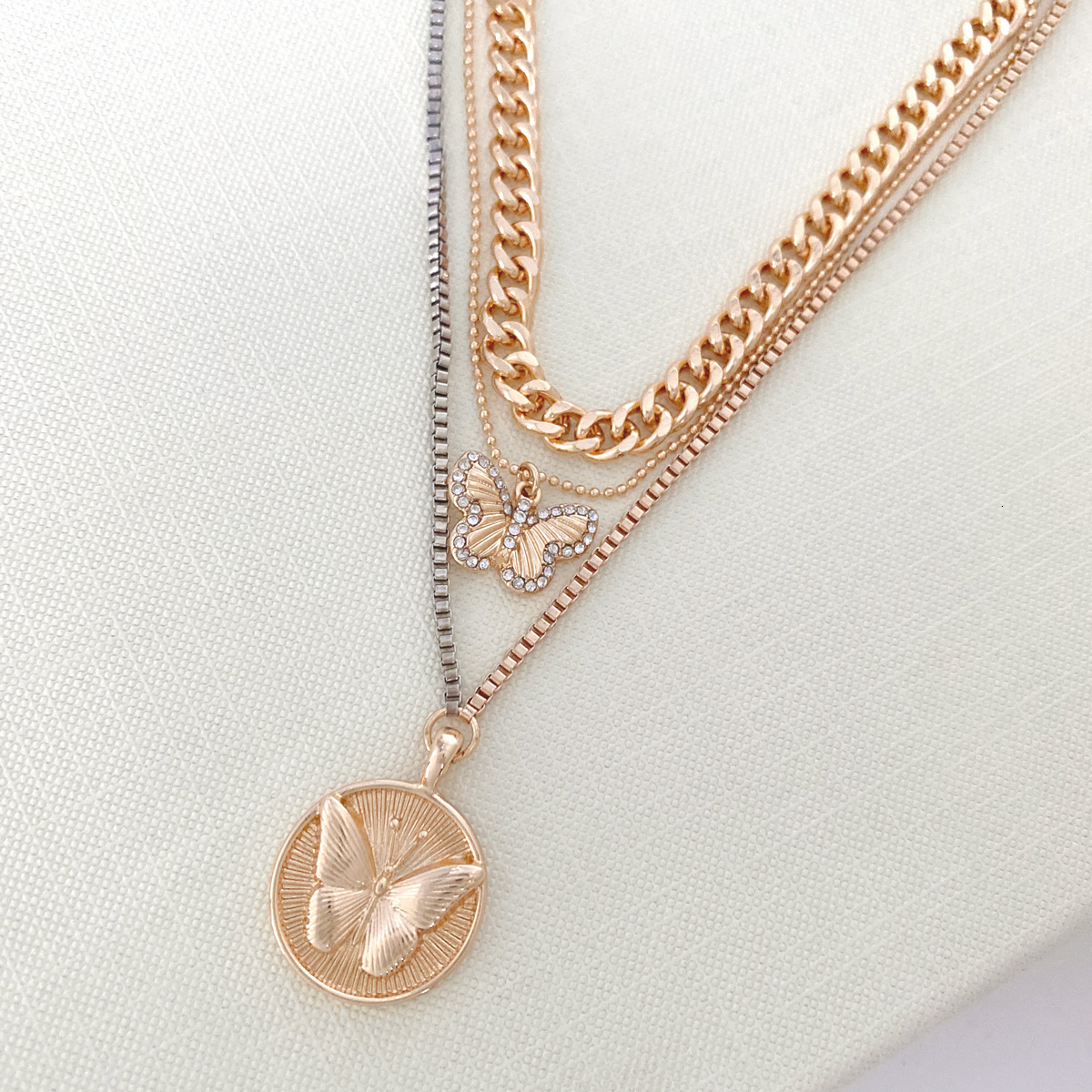 Original Design Fashion Multi-layer Necklace Retro Trend Personality Collarbone Chain Women's Jewelry