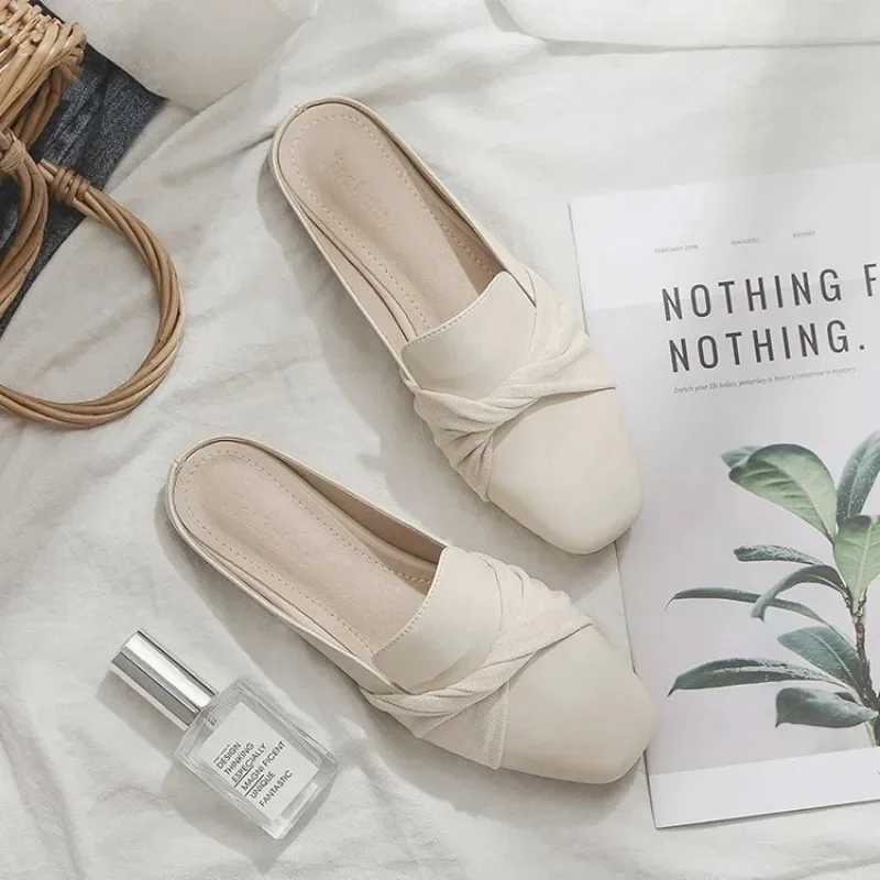 2023 Luxury Wan Knife Summer Close Toe Win Slippers Bowtie Lazy Slides Flat Heel Girl Slippers Korean Outdoor Flip Flops Y250306
