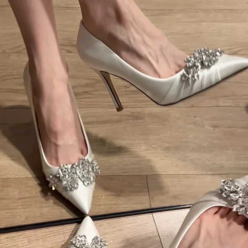 2025 Wedding Crystal Bridal shoes Champagne Satin dress Bridesmaid Shoes White High H Stilettos Y250306