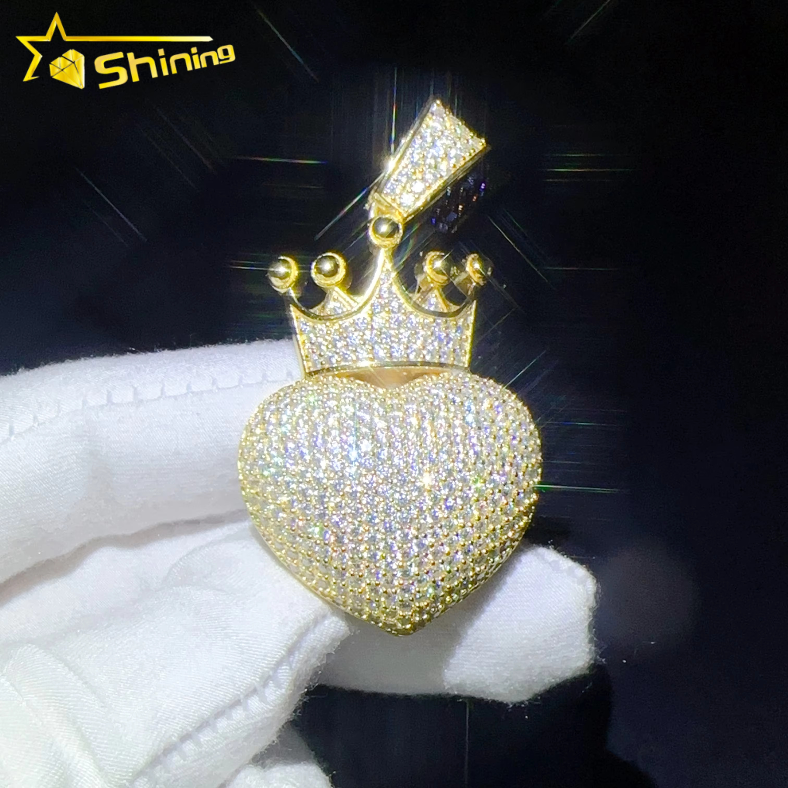 Moissanite Heart Crown Pendant Hip Hop 925 Silver Diamond Pendant Hot Sale Shining Jewelry Necklace Heart Pendant