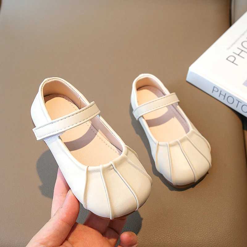 Girls Leather Shoes Spring Autumn New Fashion Lace Pleated Little Fashionable Shallow Mouth Single Flats Baby Casual LoaferT250306