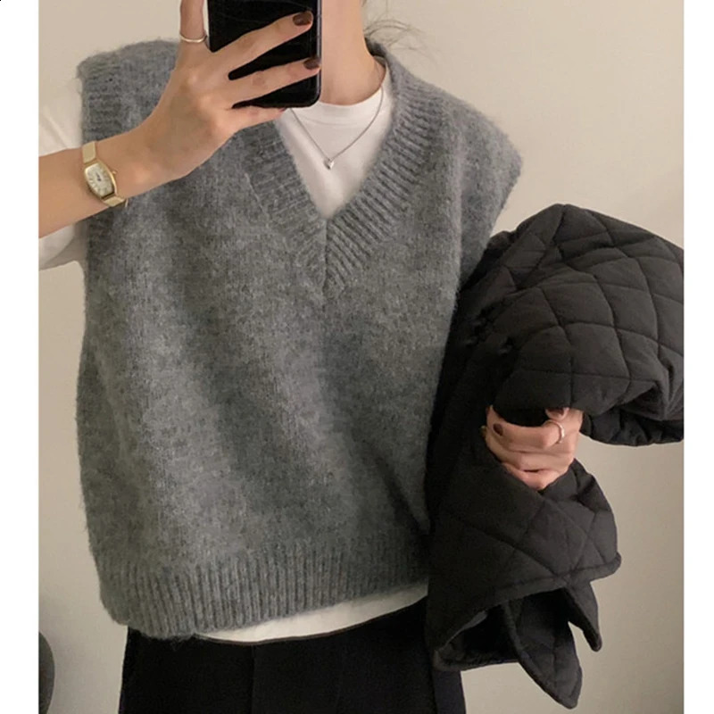 HELIAR Women VNeck Knit Office Sweater Vest Loose Casual Pullovers Bottoming Solid For 2024 Fall Winter 250227Z