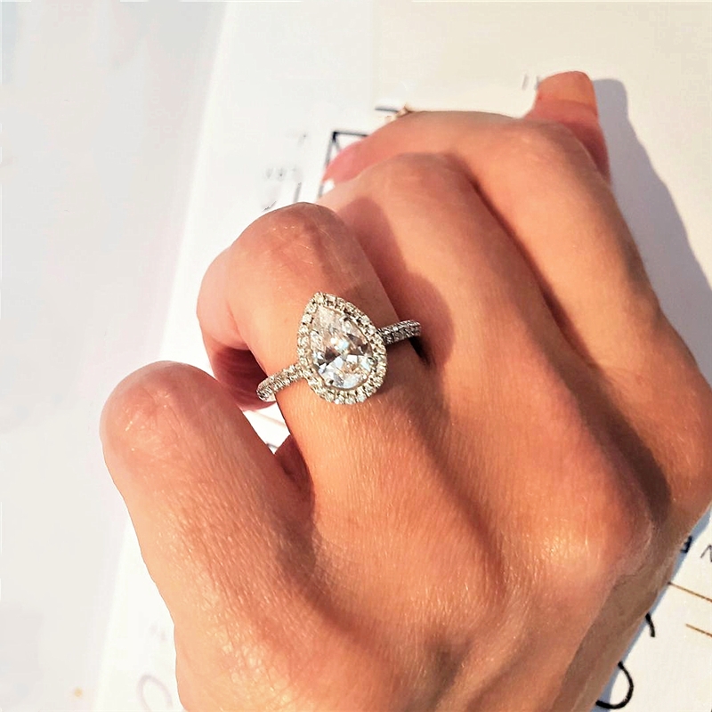 Jewelry 14K Real Gold Pear Cut 2.0ct Lab Grown Diamond E VVS1 IGI Certificate Engagement Ring Solid Gold Halo Pear Shape Wedding Ring For Women
