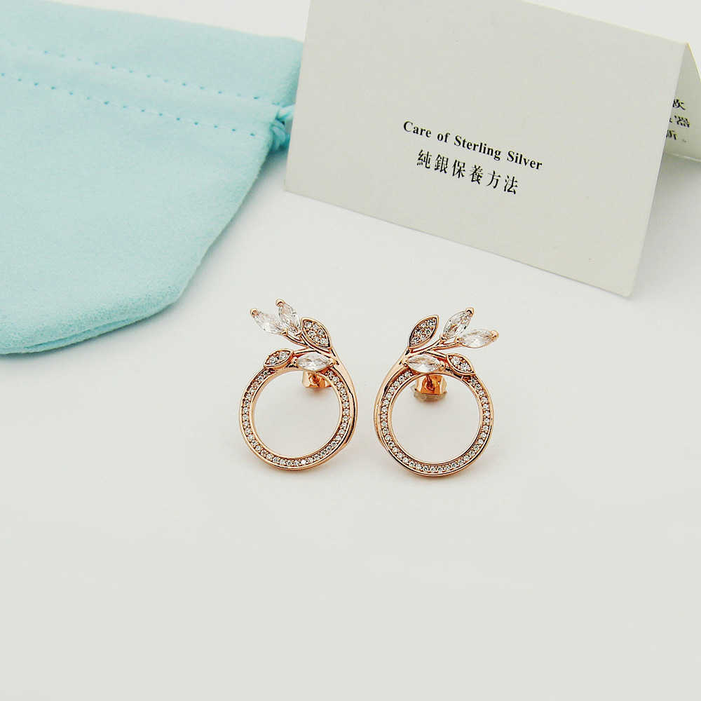 Dangle Chandelier Asian Gold Jewelry t Ring Full Diamond Olive Leaf Earnail Horse Eye Vine Round Female H250306