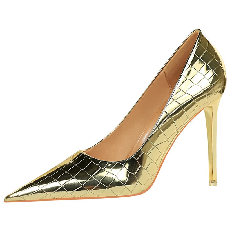 Pointed Super High Heels Pumps Metal Stone Pattern Retro Womens High Heels Sexy Shallow Mouth 250306