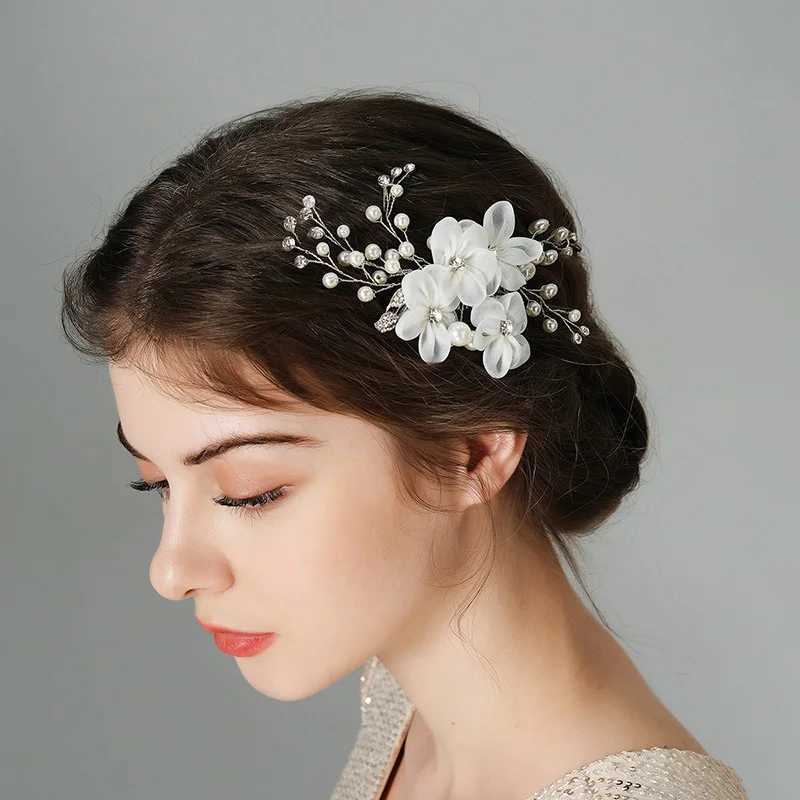 New Silver Alloy Hair Cb Handmade Pearls Rhinestones Fashion Metal piece Elegant Hair AccESSory For Wen X250306