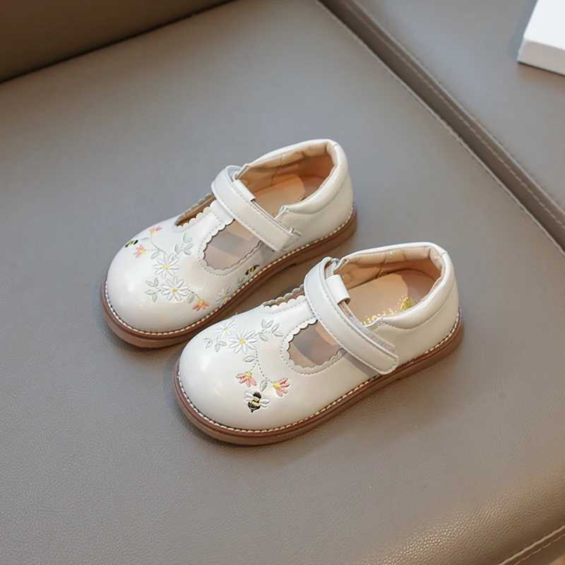 Children Leather Shoes Flower Embroidered T-strap Autumn Girls Mary Janes Brown Beige Retro Style 21-30 Toddler Kids Flat ShoesT250306