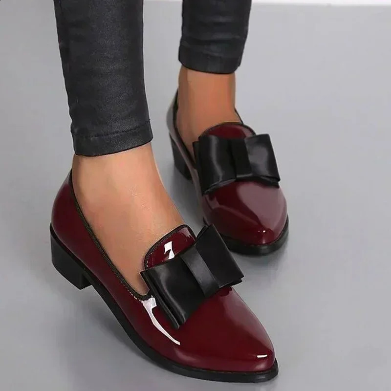 Womens Loafers Bow Decor Pointed Toe Flat Shoes for Women Patent Leather Shallow Mouth Daily Casual Shoes 250305