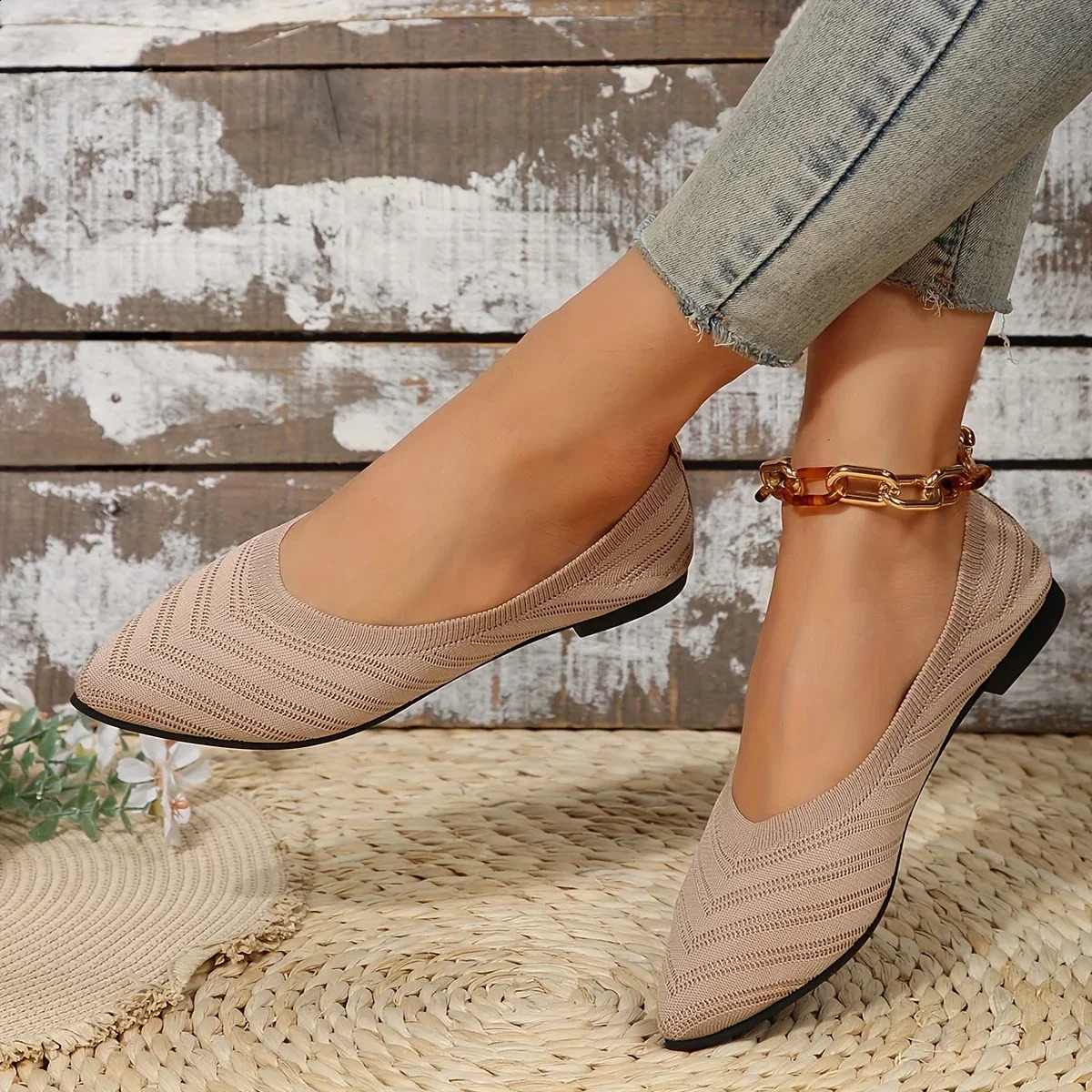 Womens Pointed Toe Flat Shoes Solid Color Knitted Slip on Shoes Casual Breathable Ballet Flats Women Flat Shoes Loafers Women 250410