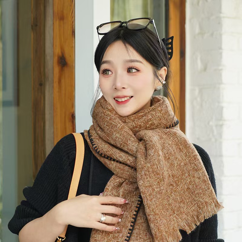 K059 Manufacturers wholesale 2024 winter versatile scarf for women cute high-end imitation cashmere Korean style tassel couple neck scarf