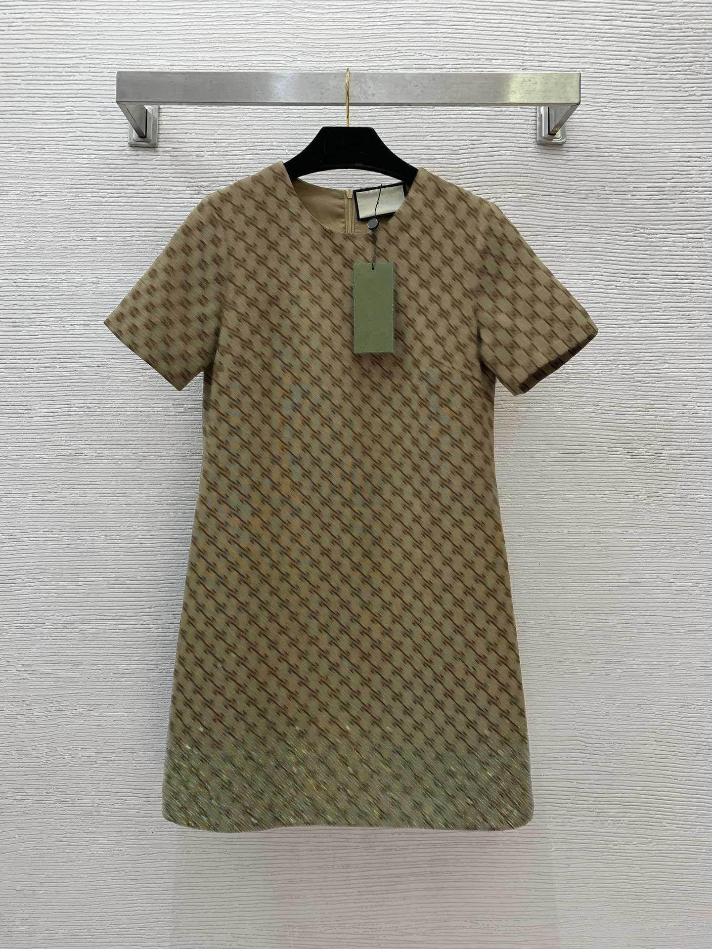 Designer dresses for woman fashion Rhinestone decoration Short Sleeve Both sides Pockets dress Crew Neck summer Slim A-line dresses