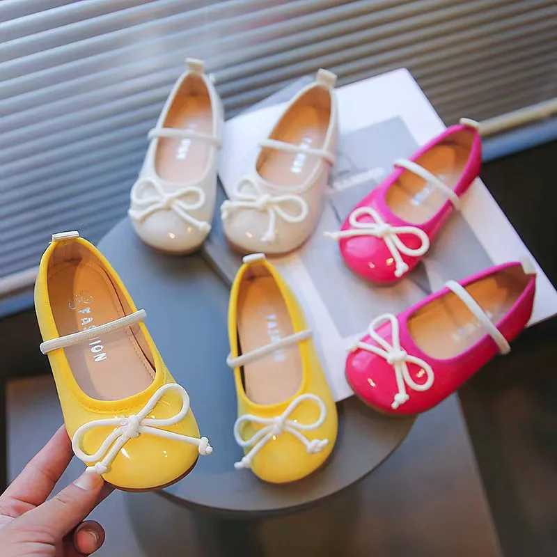 Girls Flat Shoes Jelly Color Cute Bowknot Leather Shoes Kids Soft bottom Princess Single Shoes for Children Rose Green YellowT250306