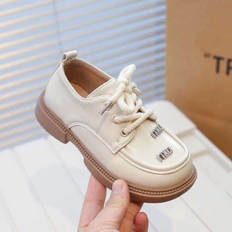 Girls Shoes 2024 Fashion Spring Autumn Kids Children Elegant Pu Leather Princess Soft Rubber Student Street Shoes BabyT250306