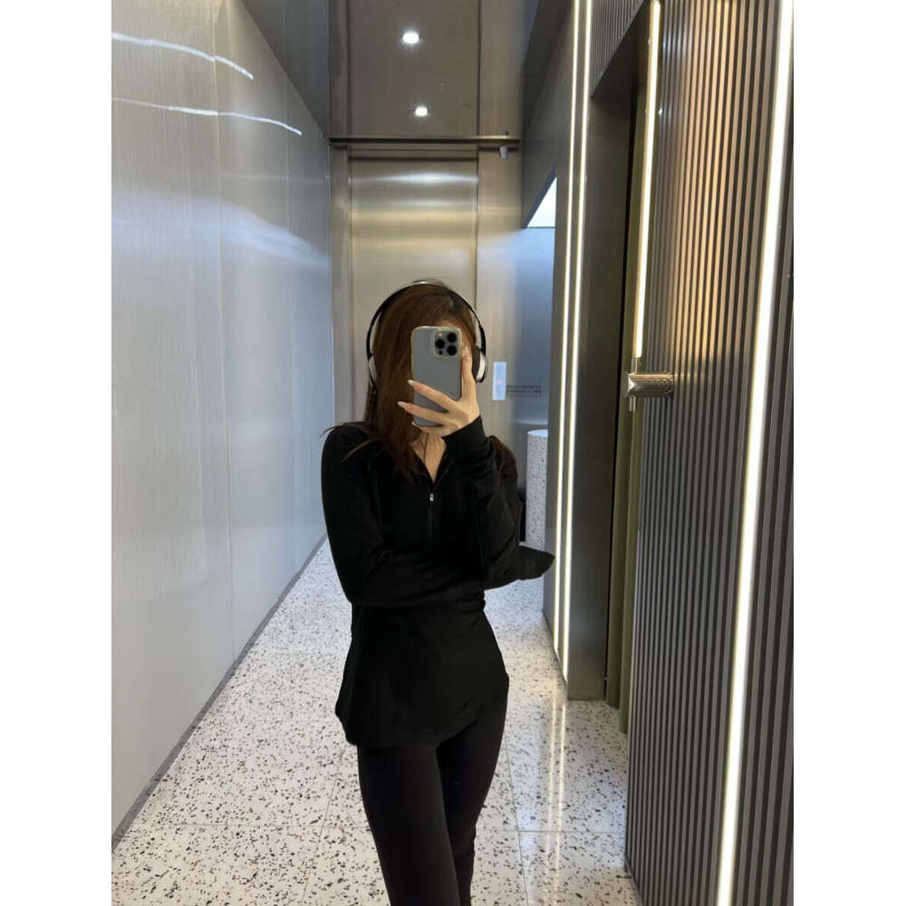 New Product: Half Zip Small Stand Up Collar Waist Yoga Top, Sports Tennis Style Long Sleeved Jacket, Slim Fit