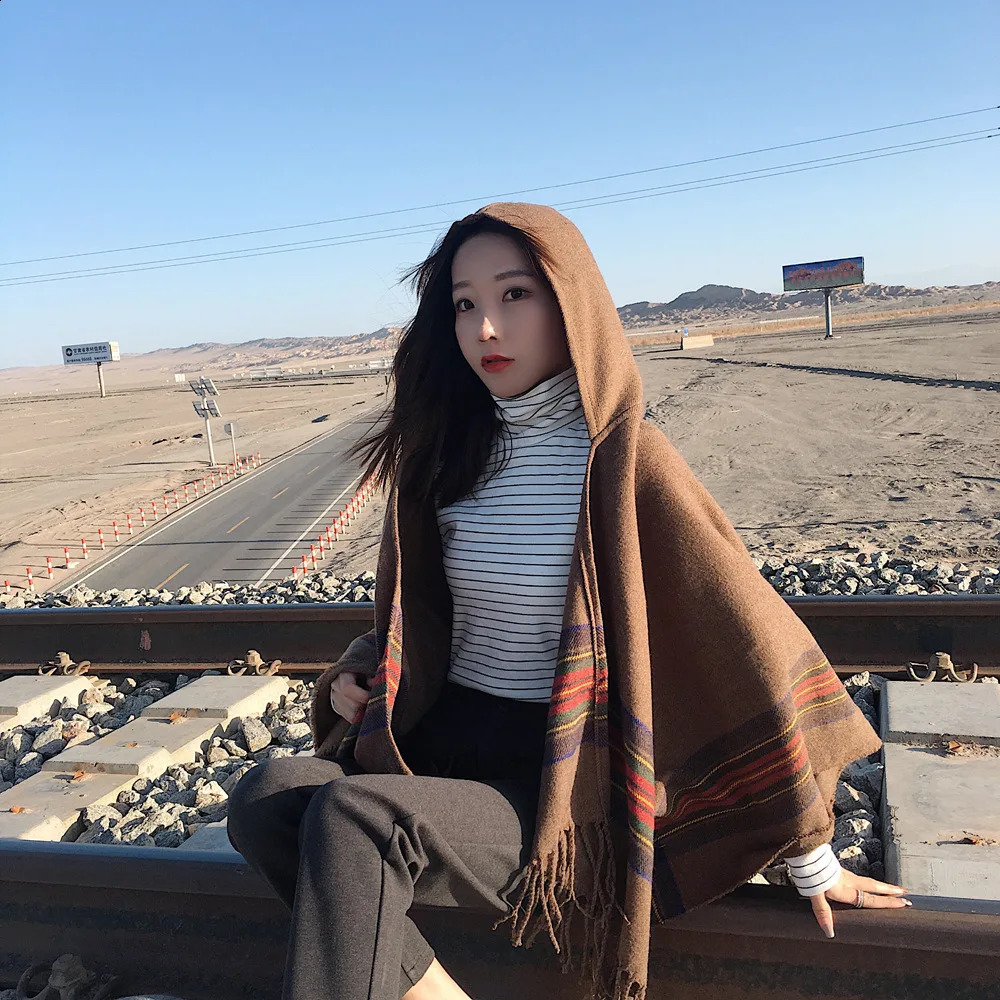 Tassel Split Shawl for Women Indian Nepalese Style Warm Air Conditioning Room Lady Cloak Poncho Capes Geometric 2024 250227