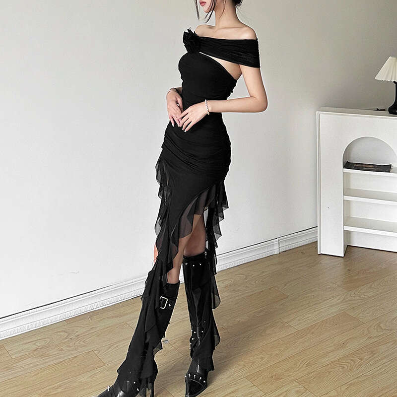 European and American style summer women's solid color slim fit high waist fashionable one neck strapless dress 2025 new casual fashion trend clo