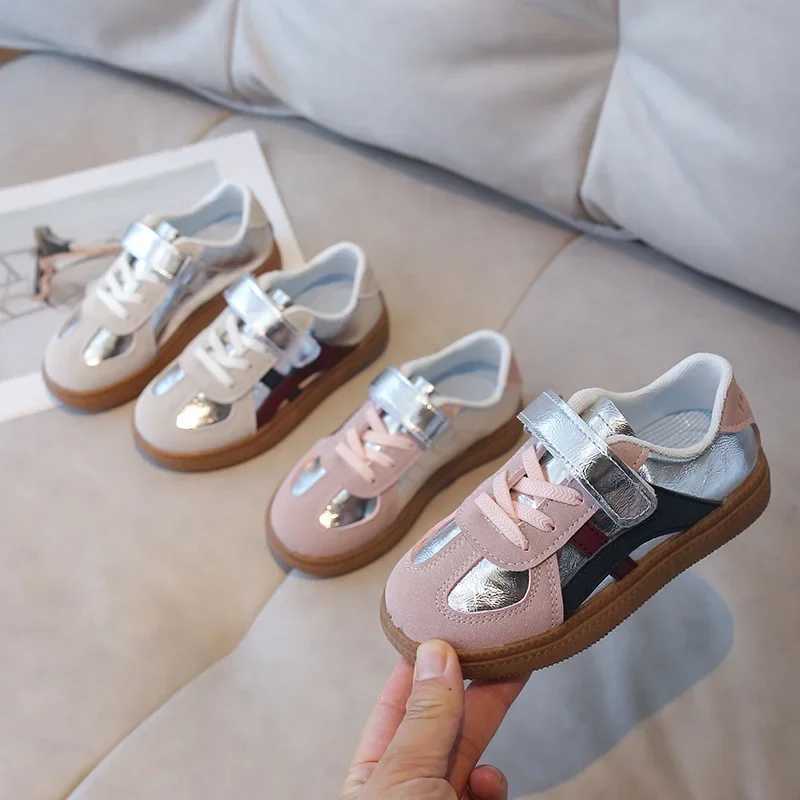 Children Fashion Sport Shoes Boys Girls Non-slip Flat Bottom Comfort Shoes Kids Soft Sole Silver Patchwork Casual Sneaker H08014T250306