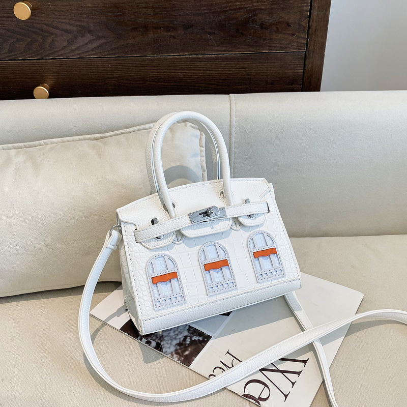 Free shipping House-shaped for Women Fashionable and Versatile High Grade hot Shoulder Bag casual Crossbody bag super fire ootd 2025 new summer hot it