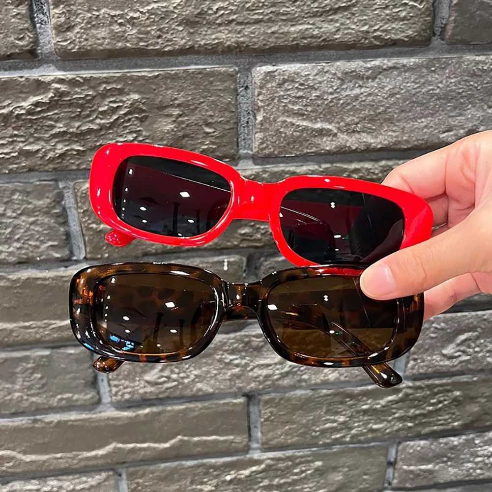 Sunglasses Classic Retro Square Glasses Women Brand Vintage Travel Small Rectangle Sun Glasses Female Eyewear Anti-GlareXJ250306