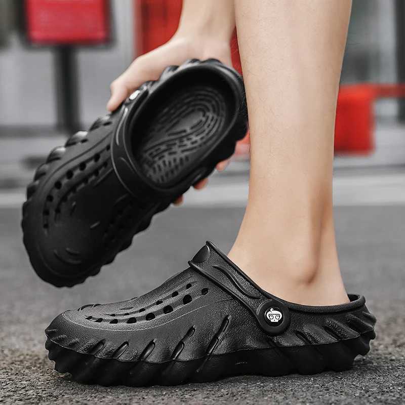 Mens Hole Casual Shoes Summer Non-Slip Outdoor Sandals Clogs Home Garden Beac Thick Bottom Soft Bottom Flat SlippersC250306