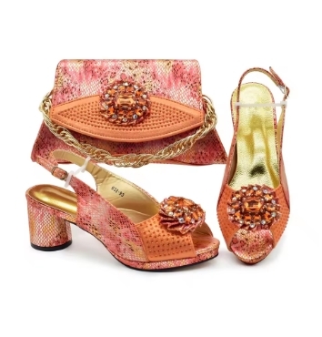 New Design Nigerian Wedding Matching Shoe and Bag Luxury Italian Shoes and Bag Set for Women High Heels Pumps with Rhinestone