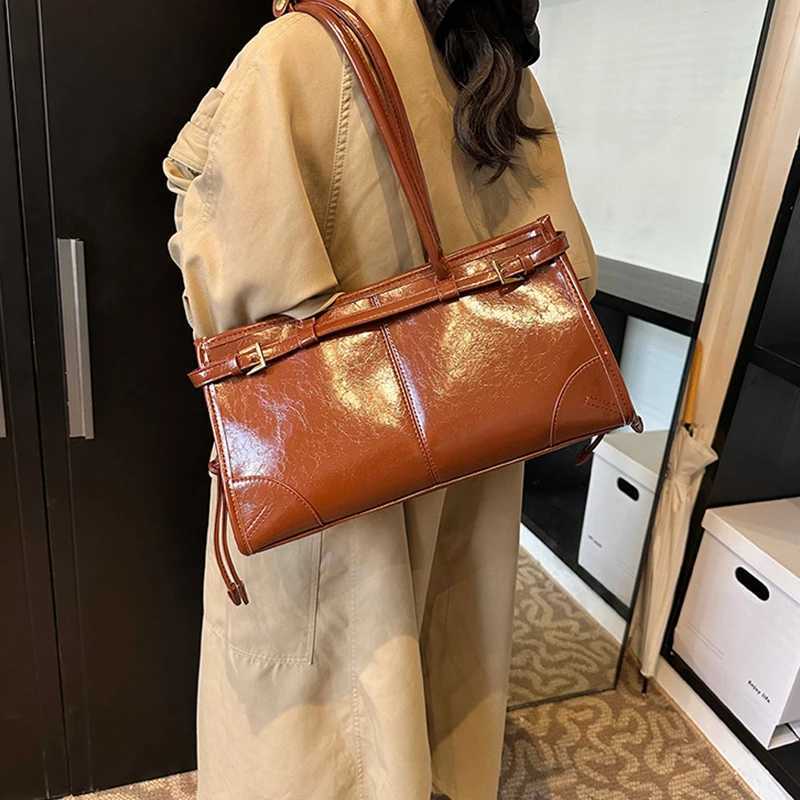 Wen Shoder Bag New Fi Y2k Tote Bags Handbags And Purses High End Burgundy Oil Wax Leather Bag Ladies Armpit Bag Y250305