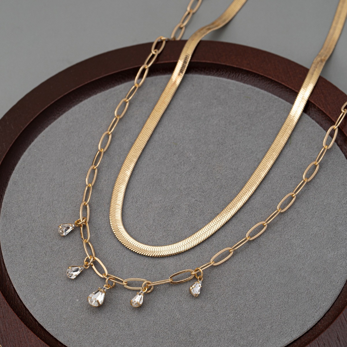 Fashion Fashion Choker Multi-layer Snake Bone Chain With All Senior Sense Diamond Necklace for Women