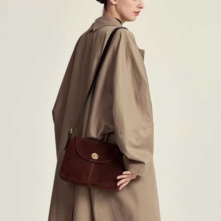 Shoulder Bags Burgundy Suede Shoulder Bags for Women Solid Soft Flap Satchels Crossbody Bag Large Capacity All-match Casual Underarm Pack Y250306