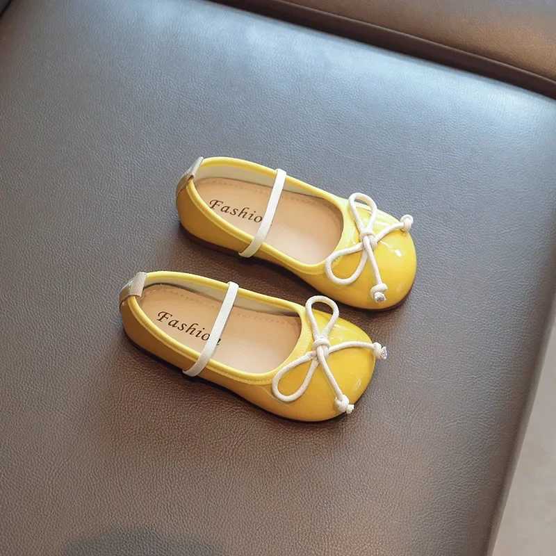 Smooth and Brightly Patent Leather Shoes for Kids Girls Simple Bow-tie Mary Janes Shoes Flats Kawaii Slip on Shoes Girl F07193T250306