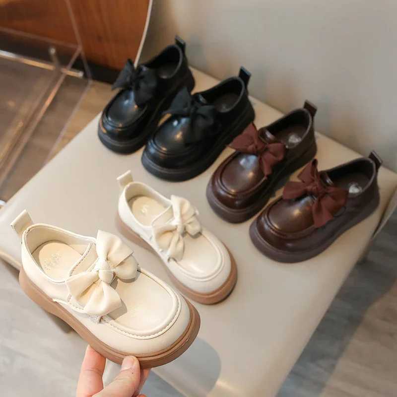 Baby Girls Leather Shoes Comfortable Children Lightweight Soft-soled Flat Shoes Spring Autumn Kids Princess Shoes Size 23-35T250306
